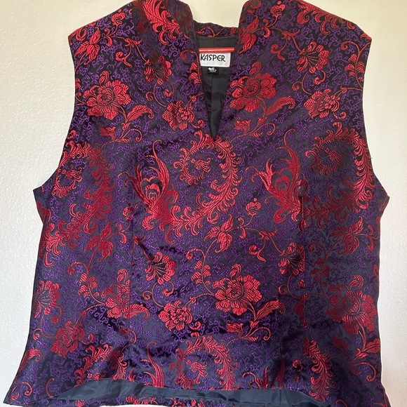 Kasper Women's Elegant Purple and Red Floral Blouse - Picture 1 of 2